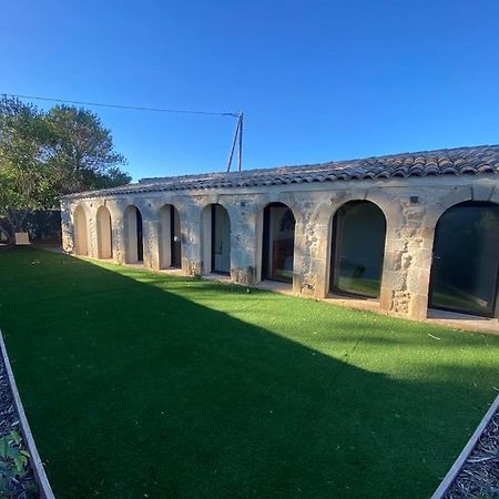 Maison En Pierre A Clermont-L'Herault Brignac  المظهر الخارجي الصورة
